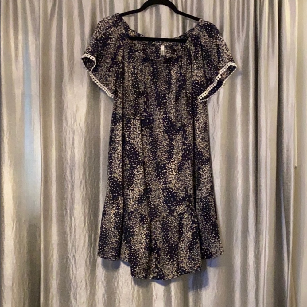 Women’s dress